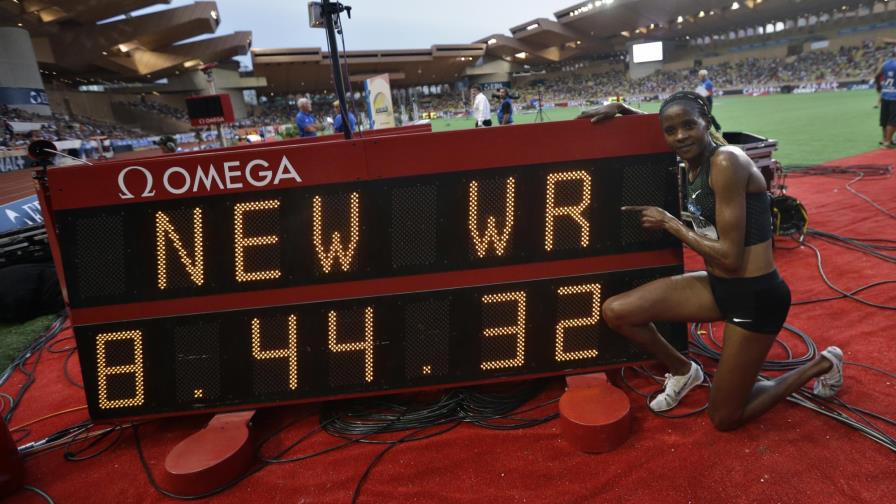 La keniana Chepkoech quiebra la marca mundial de los 3.000 metros con obstáculos