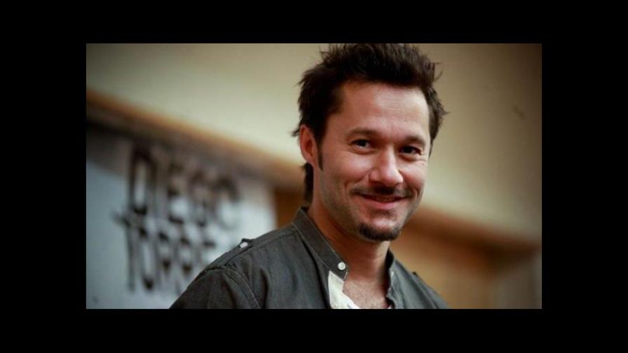 Diego Torres lanza “Un poquito” con Carlos Vives