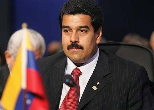 Maduro aprueba cerca de 300 millones de euros para atender crisis sanitaria