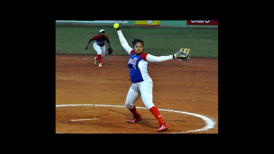 Dominicana combina bateo con pitcheo de Pérez en victoria ante Venezuela