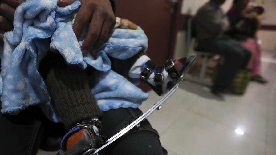 Los “zapatitos mágicos” cambian la vida a niños bolivianos Los “zapatitos mágicos” cambian la vida a niños bolivianos