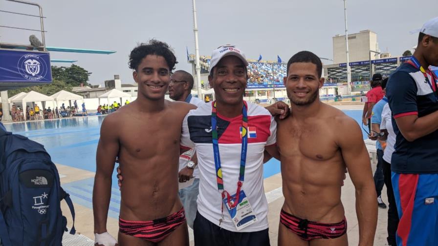 Gómez y Calderón ganan bronce en clavado sincronizado Gómez y Calderón ganan bronce en clavado sincronizado