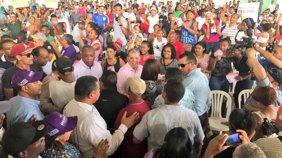 Amarante Baret advierte a la oposición que no se haga ilusiones Amarante Baret advierte a la oposición que no se haga ilusiones