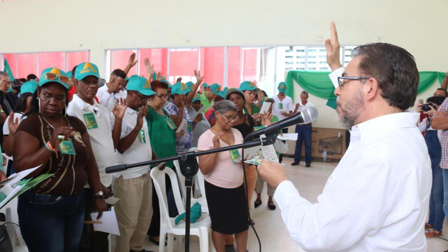 Guillermo Moreno dice gobierno de Danilo Medina hipotecó el país Guillermo Moreno dice gobierno de Danilo Medina hipotecó el país