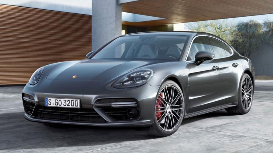 Alemania llamará a revisión los Porsche Panamera por manipulación de emisiones