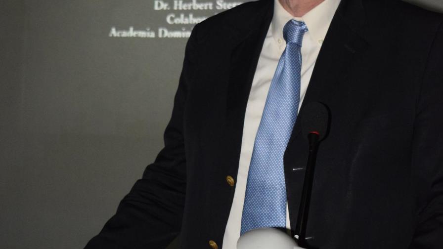 Cuando De Lara criticó el sistema de salud trujillista en un congreso médico