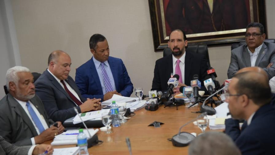 Subcomisión redactará artículo de Ley de Partidos con método de escogencia de candidatos