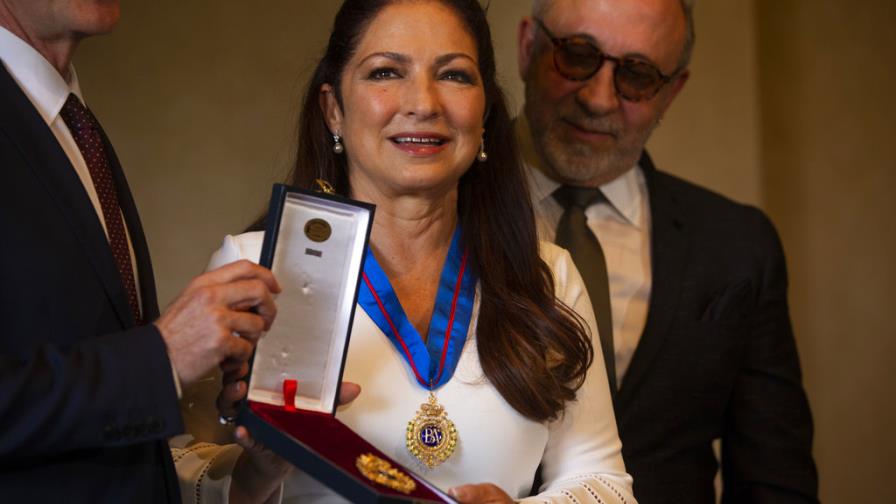 Premiada en España, Gloria Estefan piensa en Cuba y Estados Unidos