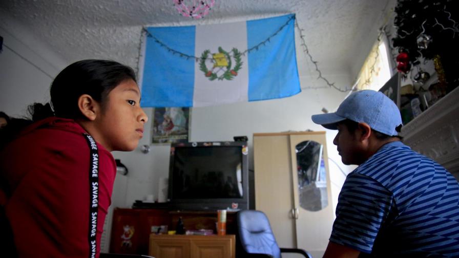 EEUU reporta reunificación de casi 1.200 familias migrantes