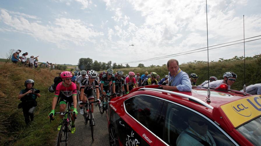 Etapa del Tour de Francia estuvo interrumpida 17 minutos por gases lacrimógenos