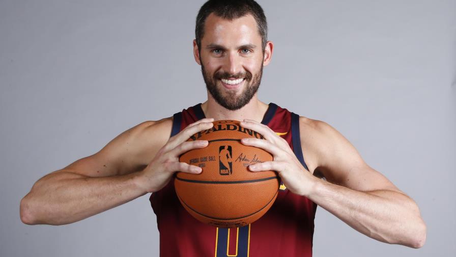 Los Cavaliers dan a Kevin Lowe extensión por cuatro años y US$120 millones