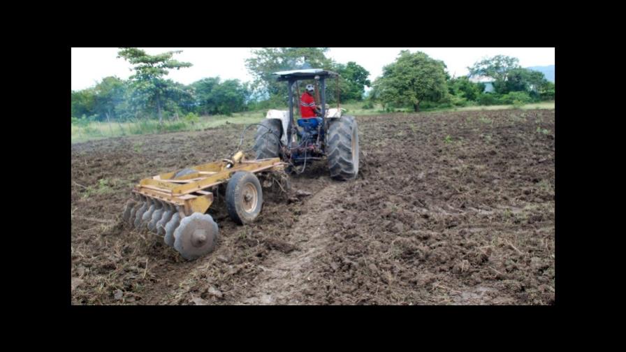 EEUU lanza plan de US$12,000 millones para compensar a agricultores