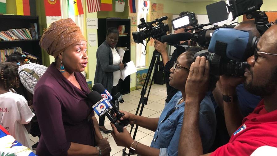 Urgen a senadores Rubio y Nelson solución para haitianos en “limbo” en EEUU