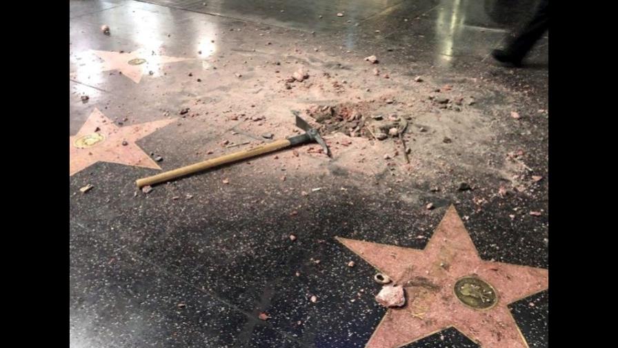 Destruyen estrella de Donald Trump en el Paseo de la Fama