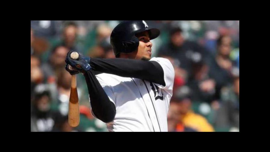 Jeimer Candelario de 5-2; Víctor Martínez empuja dos y los Tigres doblegan a los Reales Jeimer Candelario de 5-2; Víctor Martínez empuja dos y los Tigres doblegan a los Reales