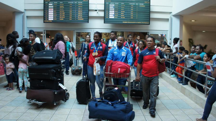 Llegó al país el primer grupo de atletas desde Barranquilla