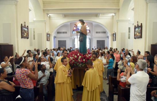 Concluyen fiestas patronales Santiago Apóstol “El Mayor” con una procesión