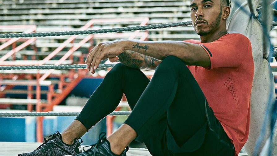 VÍDEO: Lewis Hamilton indignado por la basura que llegó a las costas dominicanas