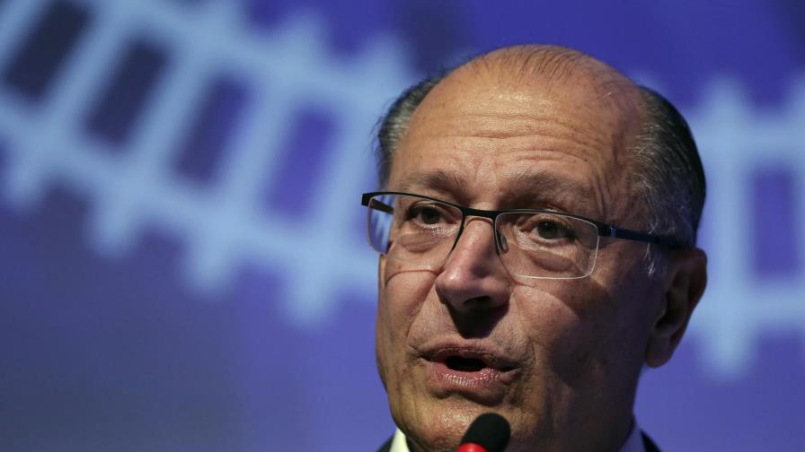 Brasil: Crece apoyo a candidato de derecha a la presidencia