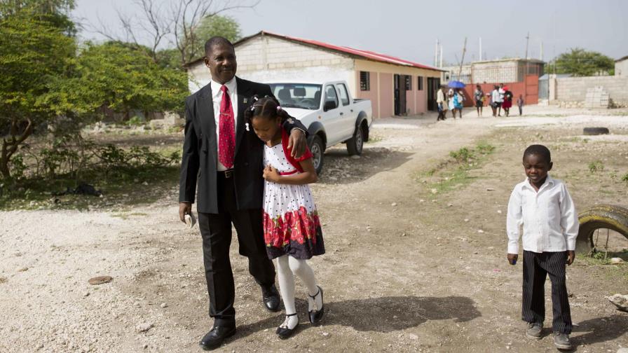 Haití busca formas de ayudar a menores librados a su suerte