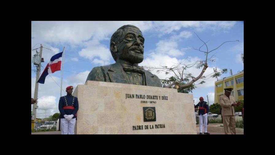 Iglesia Católica pide emular acciones de Duarte en vez de criticar busto 