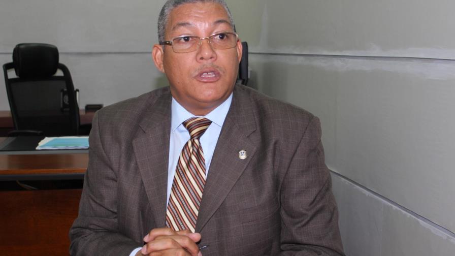 Diputado del PRD convoca para discutir ley partidos