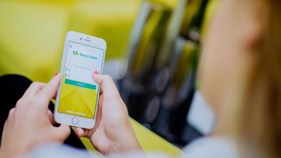 Banco Caribe presenta aplicación móvil