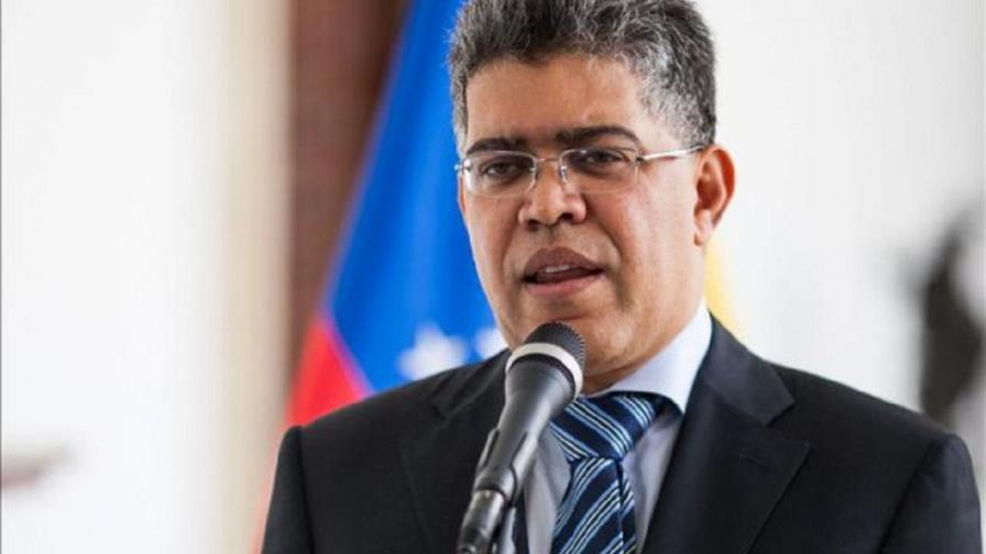 Ministro venezolano admite que migración está impactando sector universitario
