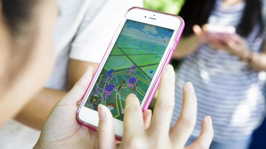 Francia prohíbe los celulares en las escuelas Francia prohíbe los celulares en las escuelas