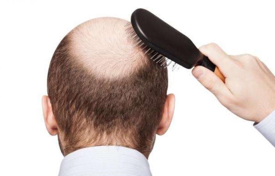 Un compuesto experimental frenaría la caída del cabello y los daños cutáneos