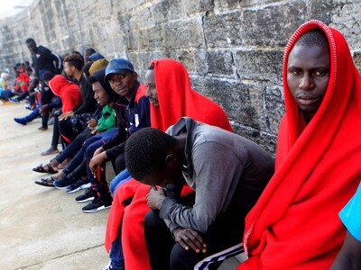 Más de 1,300 migrantes murieron buscaba llegar a España en 5