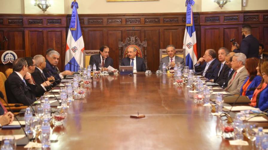 Gobierno examina indicadores de transparencia en instituciones Gobierno examina indicadores de transparencia en instituciones