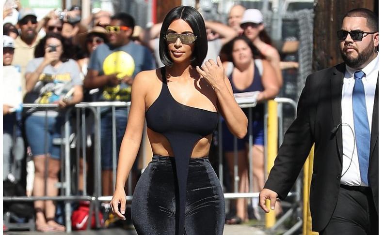 Inquieta fotografía de Kim Kardashian  por lo delgada que está