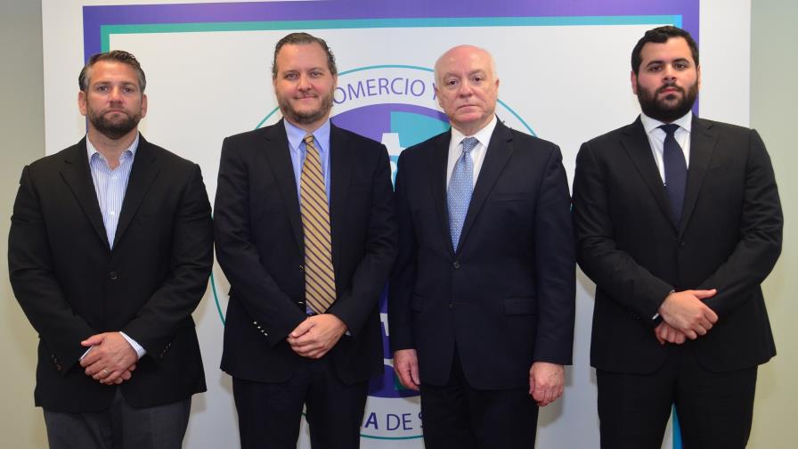 Cámara de Comercio y Producción de la Provincia Santo Domingo elige nueva Junta Directiva