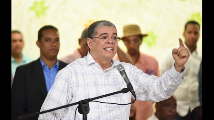 Amarante Baret: “Sectores minoritarios apuestan a acuerdos de aposento”