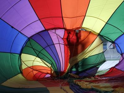 Ocho muertos al caer un globo aerostático en Brasil