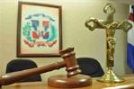 Tribunal impone fianza de RD$50 mil a mujer que agredió agente de Digesett y fue captada en un video Tribunal impone fianza de RD$50 mil a mujer que agredió agente de Digesett y fue captada en un video