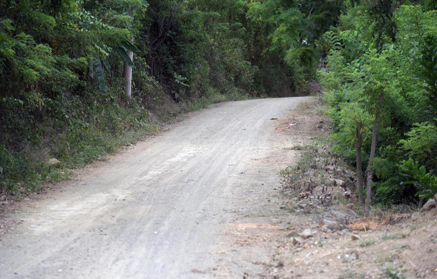 Comunitarios de Santiago denuncian abandono de carretera Jacagua-Palo Alto