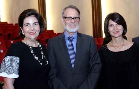 Premio Mujeres que Cambian el Mundo de Banco BHD León