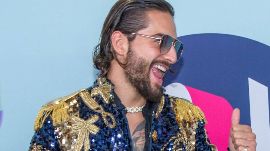 García Bernal y Maluma realizarán producciones para YouTube