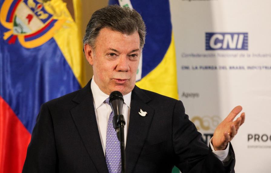 Gobierno colombiano dice que acusación de Maduro a Santos carece de base