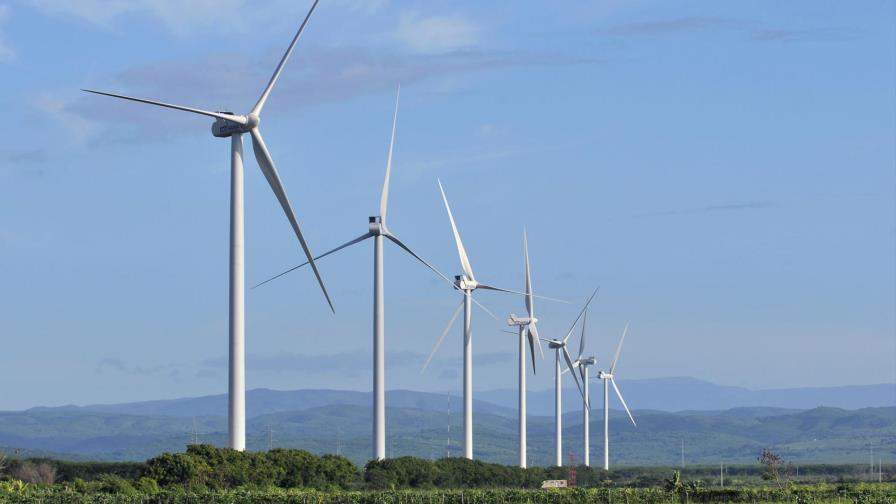 Generación eléctrica RD depende cada vez menos del petróleo