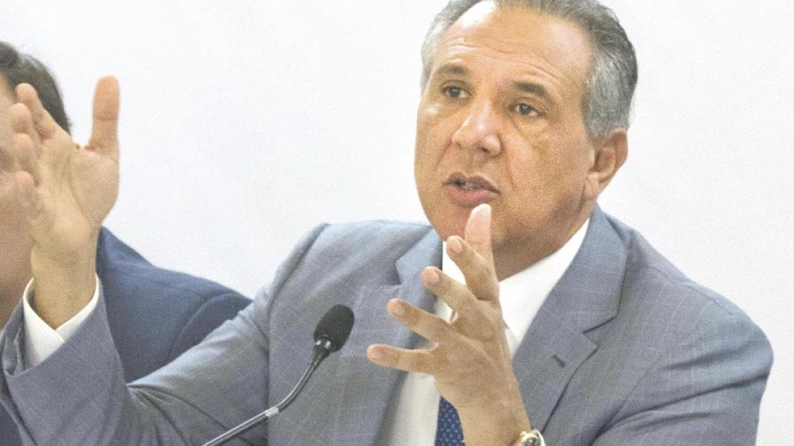 Peralta explica ahorros en varios renglones en Mapre