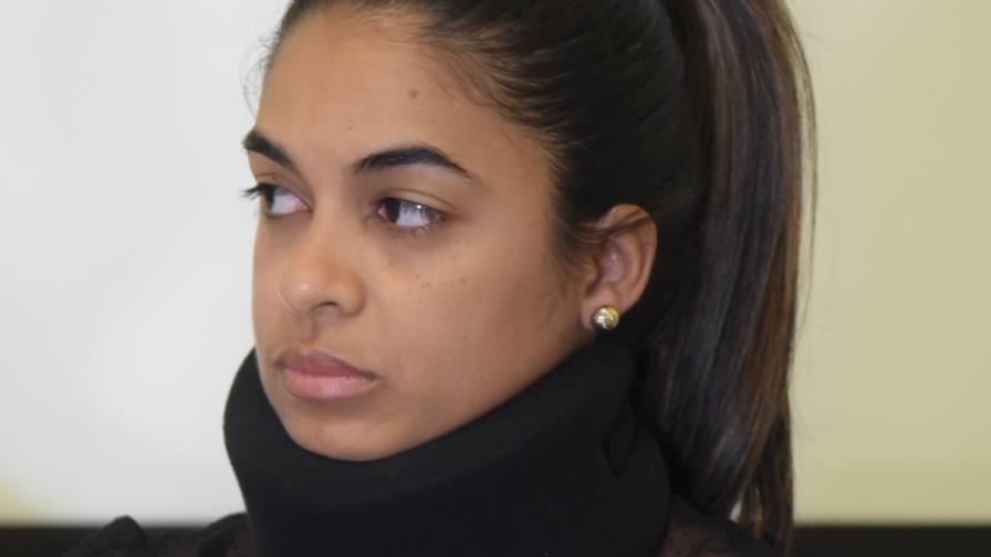 Varían medida de coerción a mujer que agredió periodista de CDN 