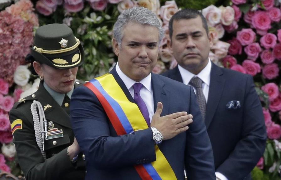 Nuevo presidente Iván Duque enfrenta serios desafíos en Colombia