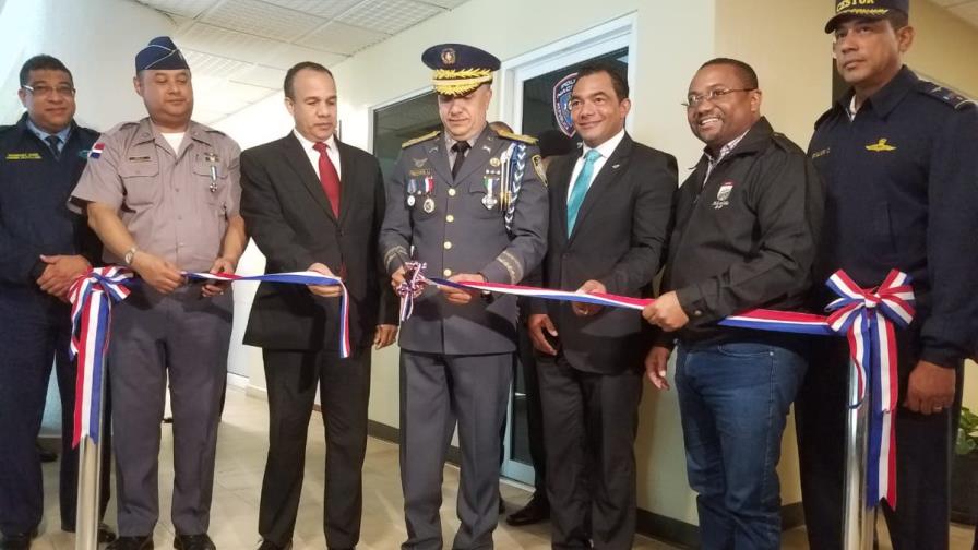 Inauguran destacamento policial en el aeropuerto El Higüero