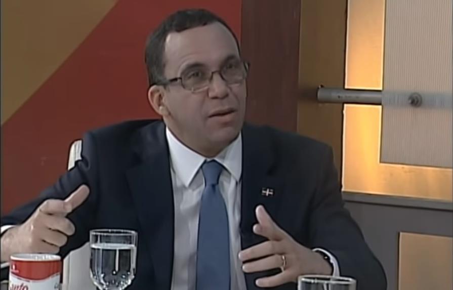 Navarro hablará de su precandidatura luego que Danilo Medina se pronuncié sobre reelección
