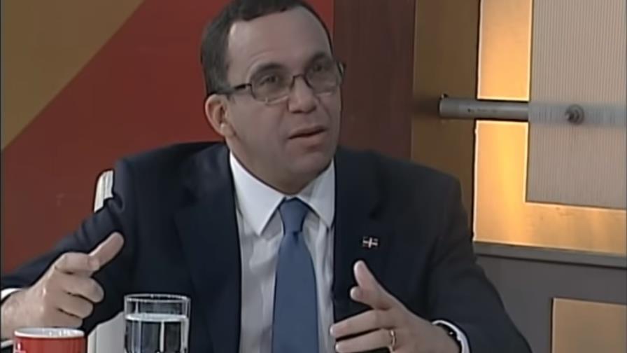 Navarro hablará de su precandidatura luego que Danilo Medina se pronuncié sobre reelección