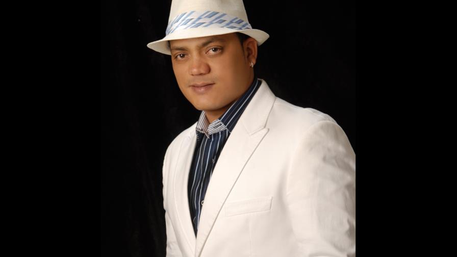 Bachatero Kiko Rodríguez estrena “Diferente”, su nuevo disco