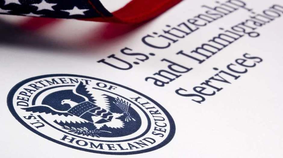 Inmigración investiga 2,500 procesos de ciudadanía en EEUU por posible fraude